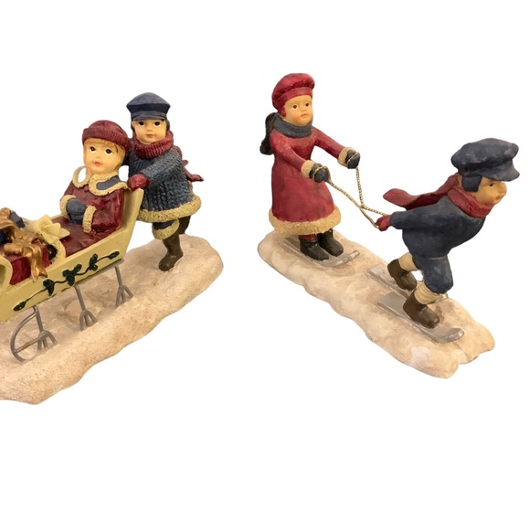 2 Sets Cracker Barrel Figurines Children Playing in Snow 4.25" High Detailed - Picture 9 of 9
